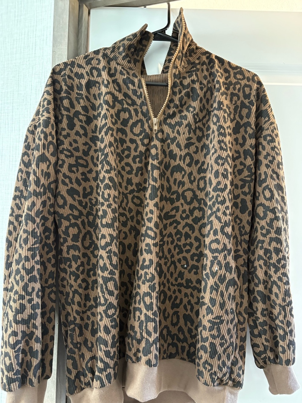 Leopard Print Half-Zip Pullover Jacket - Tan/Black